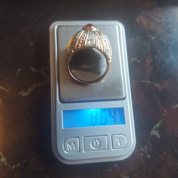 14k gold and genuine diamond ring, size 6 - Picture 15 of 16